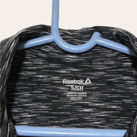 NWT Reebok Quarter Zip Pullover Size Small - Picture 10 of 13